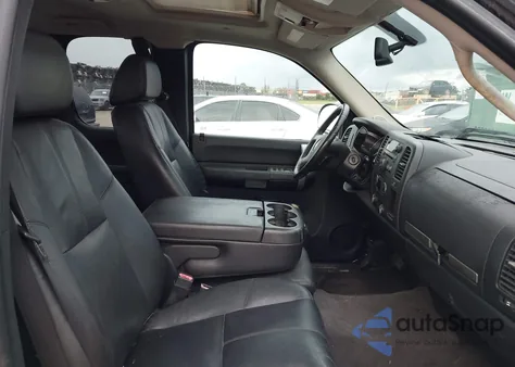 2008 Chevrolet Silverado 1500 Lt1 z USA, uszkodzony, nr VIN 1GCEC19J68Z327329